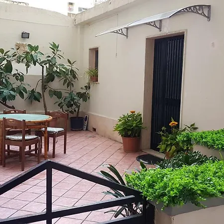 Apartamento 52 *
